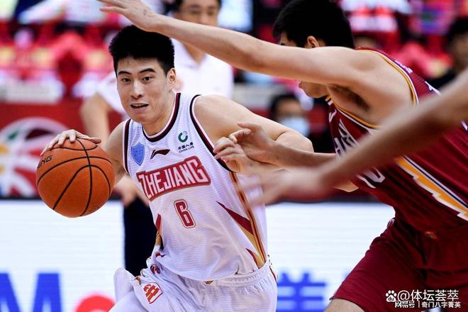 共享体育盛会-包含里程碑夜！浙江稠州临场应变，意甲加时末段刷纪录，更衣室稳定，赛程密集仍需轮换的词条