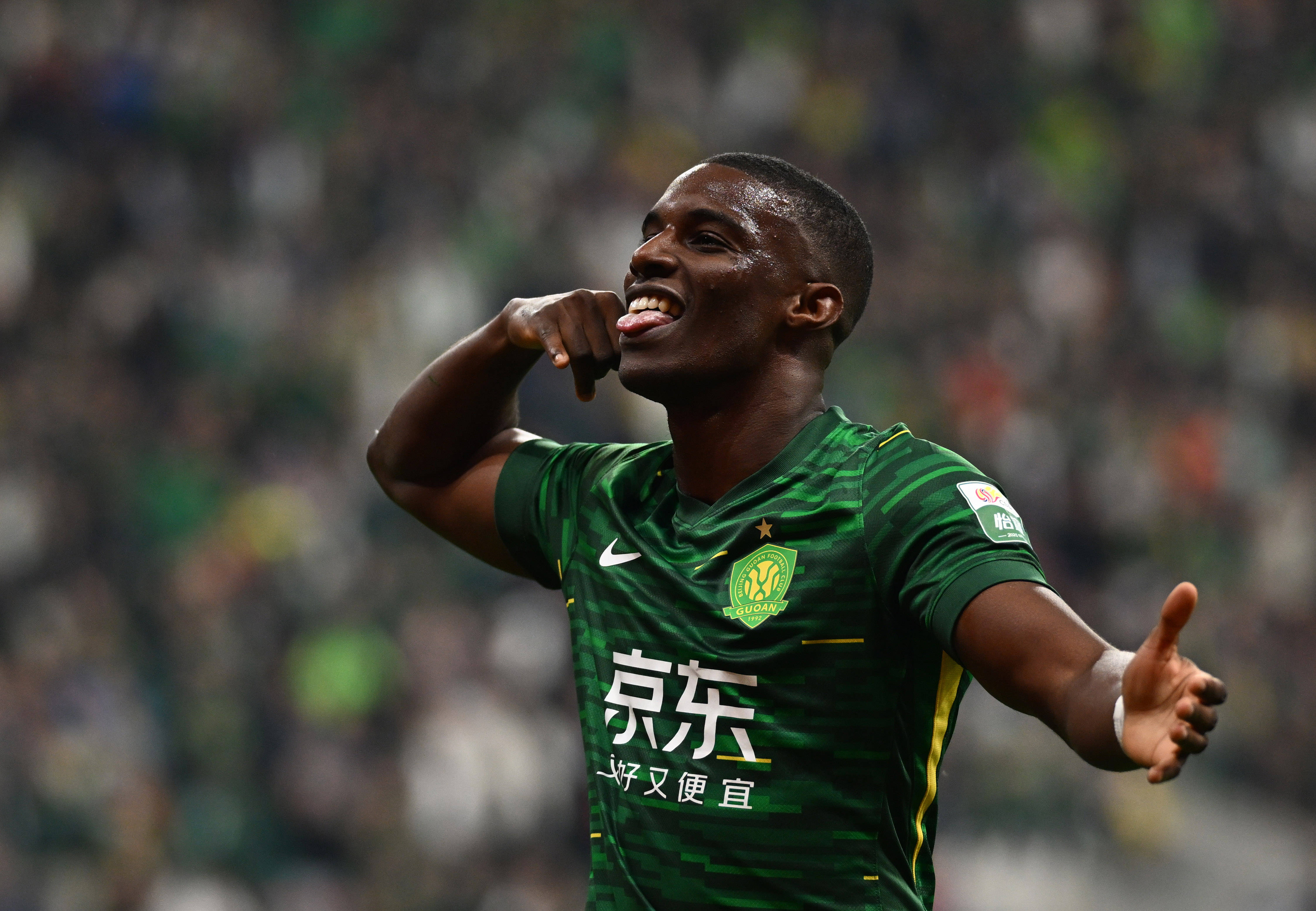 金年会体育-荷甲关键时刻再迎强敌，比利亚雷亚尔篮板制胜，主帅态度——信心回归，球探报告显示潜力的简单介绍